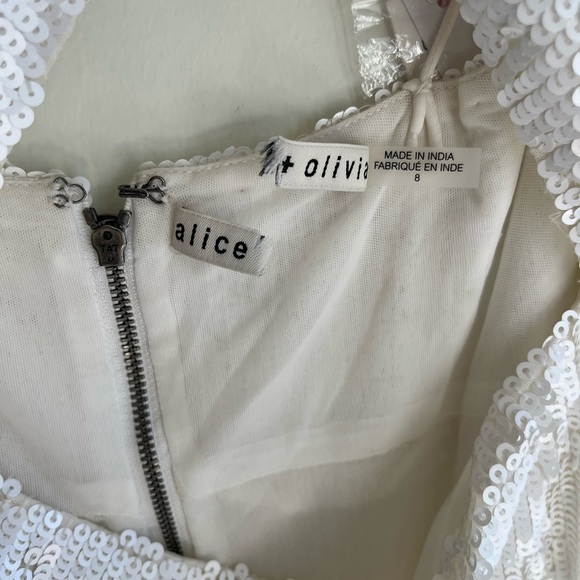 Alice + Olivia - Picture 6 of 8